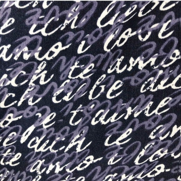 Cabi “Te Amo” Navy Blouse Size Small - Picture 6 of 7